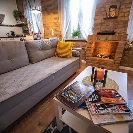 Apartament Marklissa Лесьна Экстерьер фото