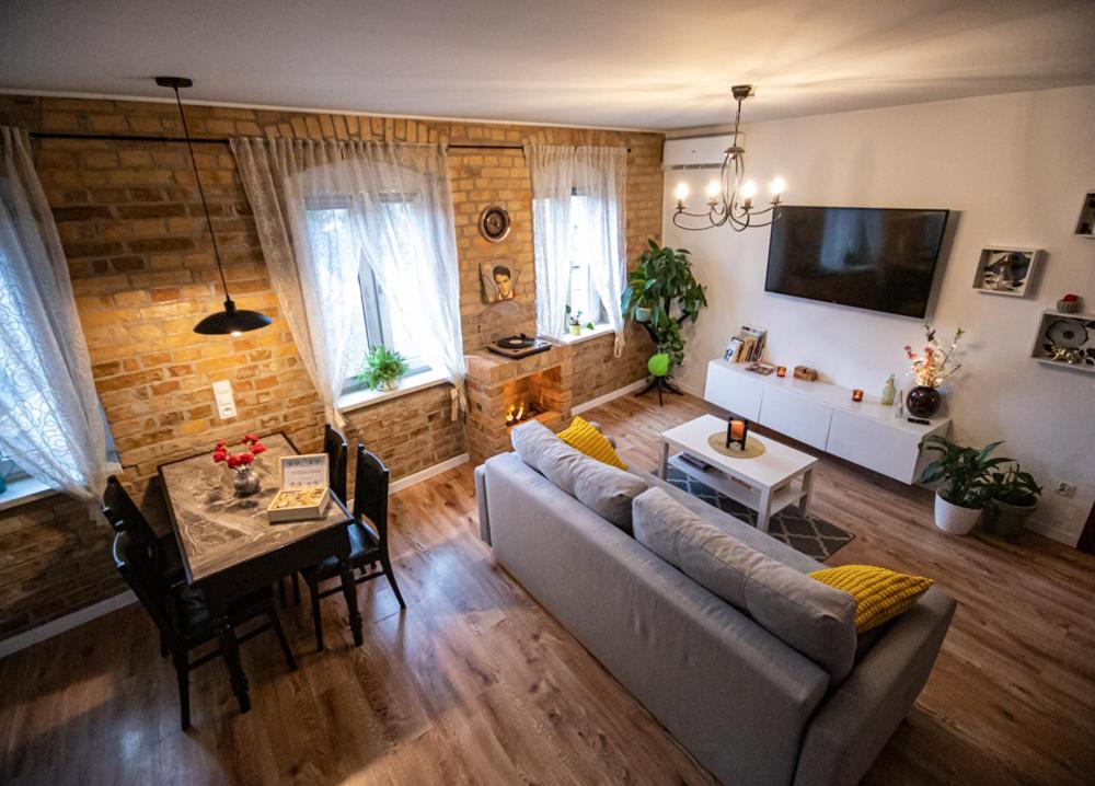 Apartament Marklissa Лесьна Экстерьер фото