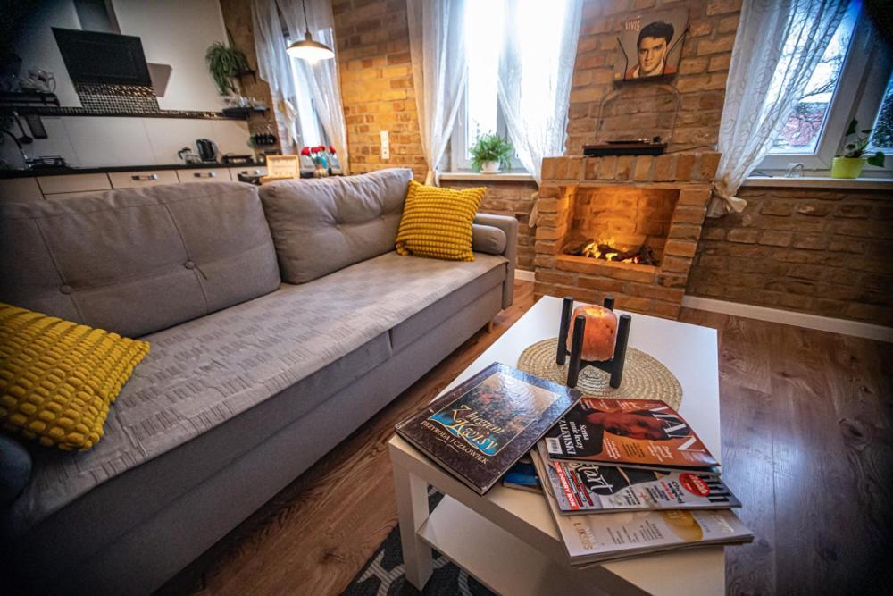 Apartament Marklissa Лесьна Экстерьер фото